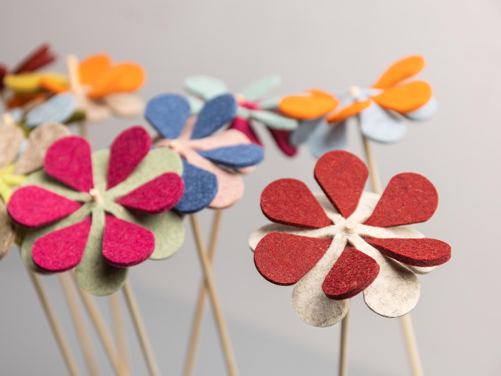 Blume aus Filz, Deko