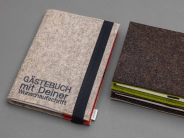 Gaestebuch-aus-Natur-Filz-mit-Deiner-Wunschaufschrift