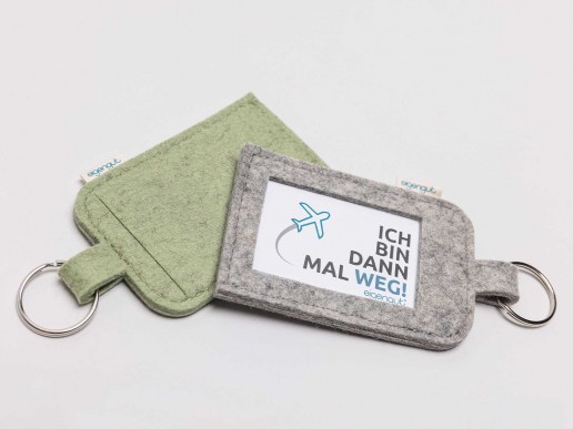 Kofferanhaenger-aus-Filz-mit-Karten-zum-Beschriften