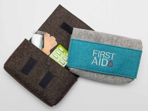 Kulturtasche-Erste-Hilfe-aus-Filz-First-Aid