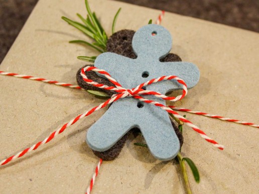 Lubkuchenmann-Filz-Geschenkanhaenger-Weihnachten-Deko