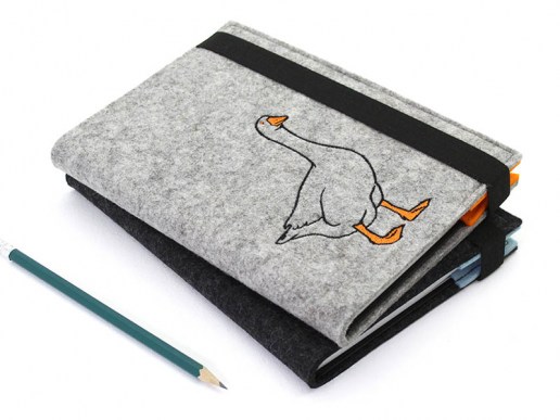 Notizbuch-Filz-Einband-mit-Tiermotiv-Gans