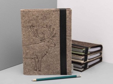Notizbuch-mit-Filz-Einband-bestickt-Hirsch