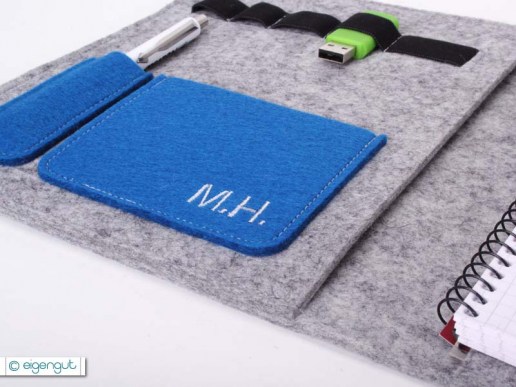 Organizer-Schreibmappe-individuell-bestickt