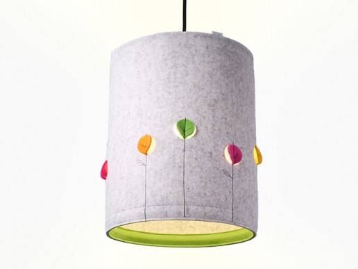 Pendelleuchte-Lampe-aus-Filz-mit-DOTS-Blumen-03