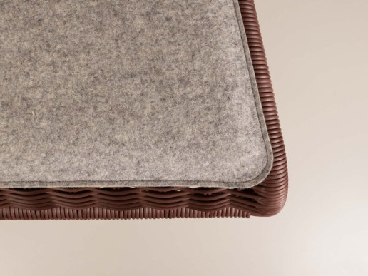 Sitzkissen aus Filz passend für Tecta Kragstuhl Farbe beige