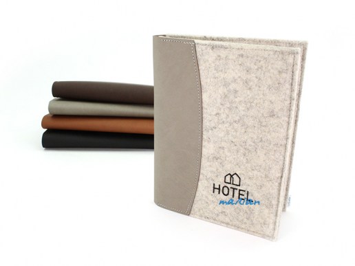 Speisekarte-Filz-und-recyceltem-Leder-mit-Logo-bestickt8