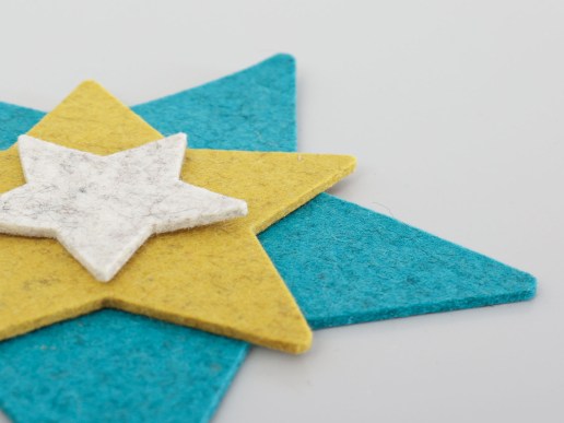 Stern-aus-Filz-Zuschnitt-individuelle-Groesse-Untersetzer-Streudeko-Weihnachten