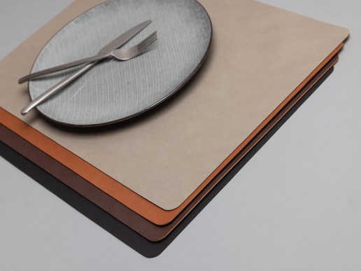 Tischset-recyceltes-Leder-abgerundete-Ecken