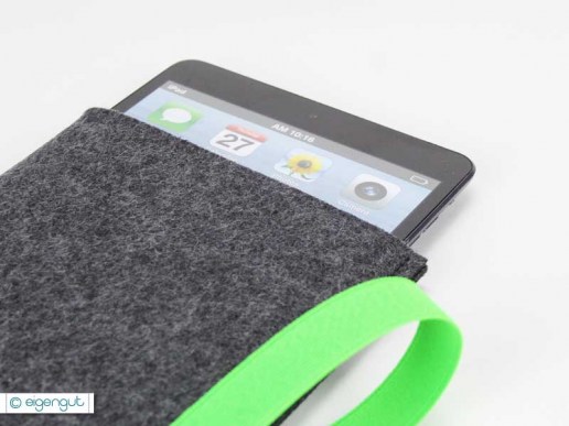 ereader-tablet-tasche-aus-filz-passgenau-bestickt-gummiverschluss8