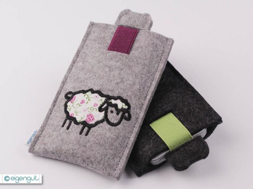 handytasche-wollfilz-schaf-02