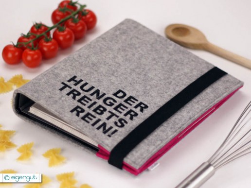 rezepordner-a5-aus-filz-der-hunger-treibts-rein-01