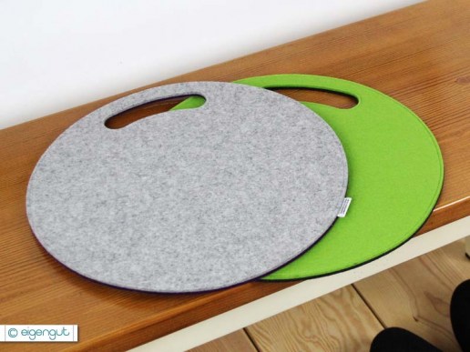 sitzkissen-rund-aus-filz-mit-griff-02