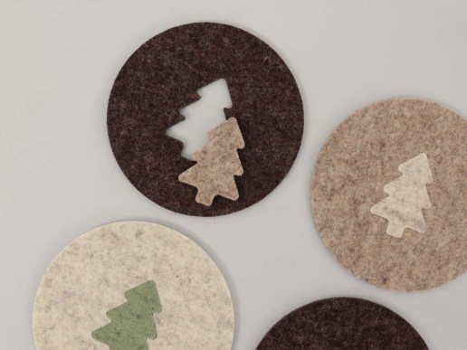 Filz Untersetzer in Froschform aus regionaler Wolle in verschiedenen Farben 